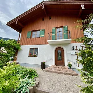  Ferienhaus Haus Alpenoase